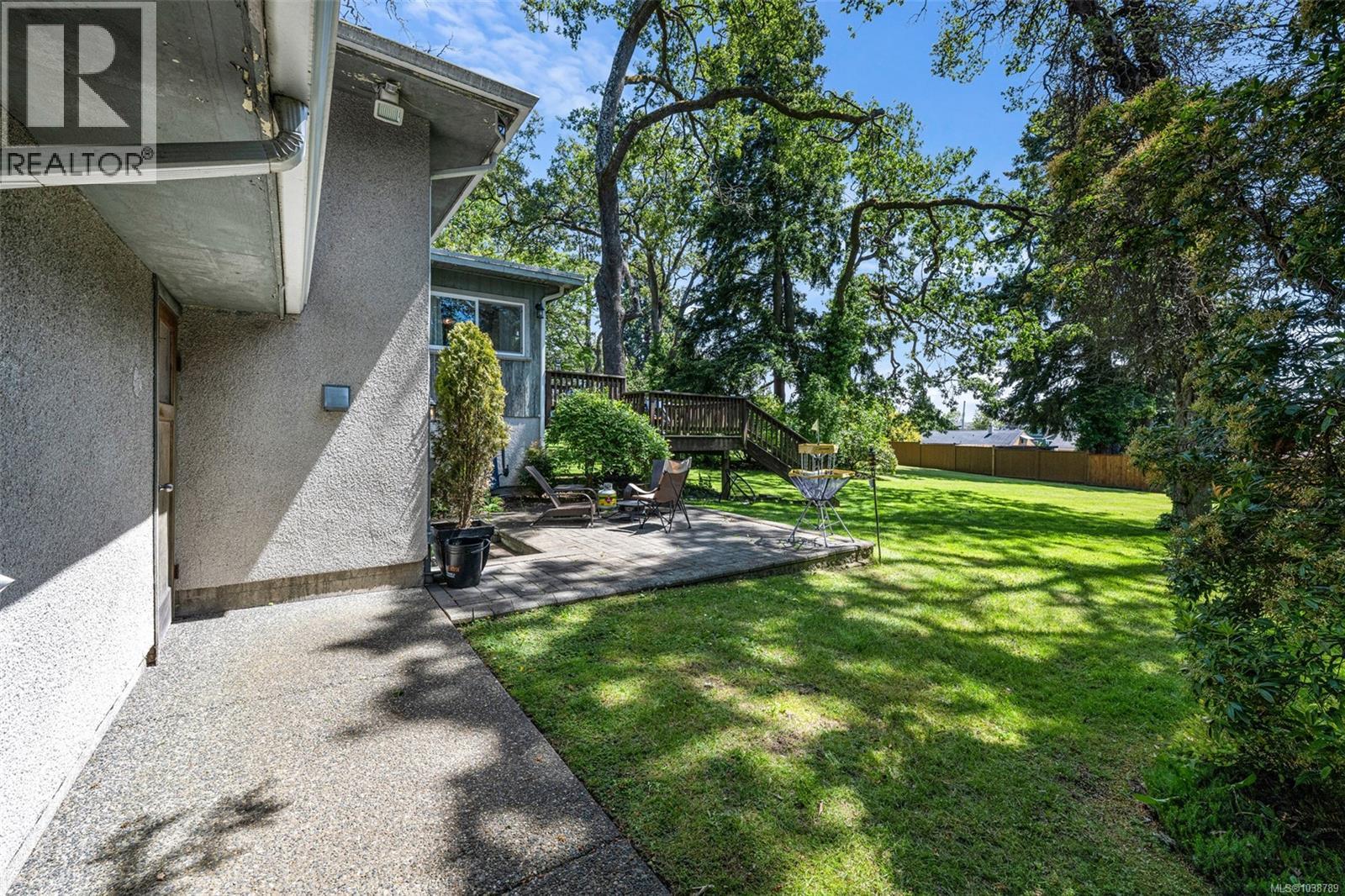1465 Derby Rd, Saanich, British Columbia  V8P 1T2 - Photo 31 - 1038789