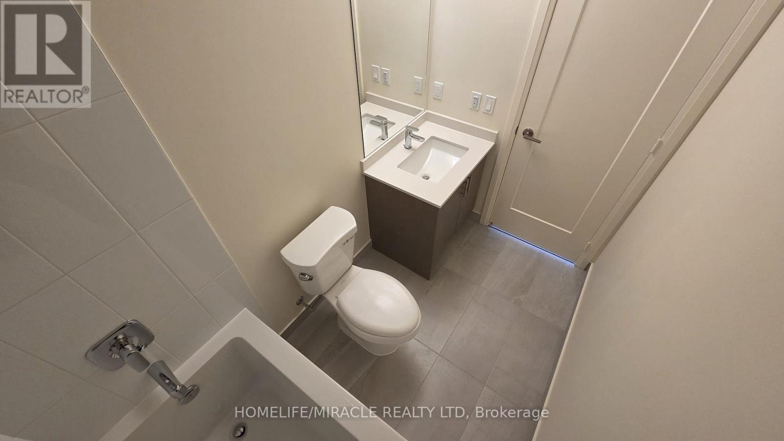 2102 - 27 Korda Gate, Vaughan, Ontario  L4K 0P6 - Photo 12 - N13219246