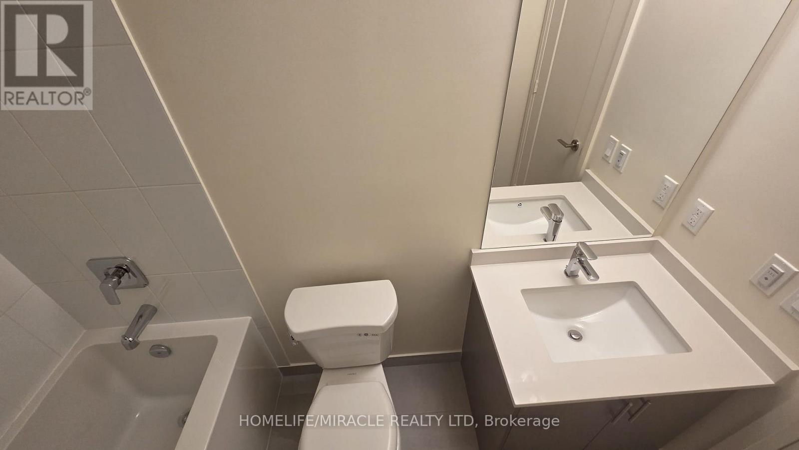 2102 - 27 Korda Gate, Vaughan, Ontario  L4K 0P6 - Photo 5 - N13219246