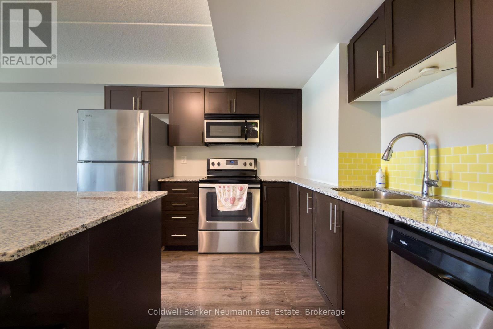 212 - 25 Kay Crescent, Guelph, Ontario  N1L 1H1 - Photo 4 - X13219562