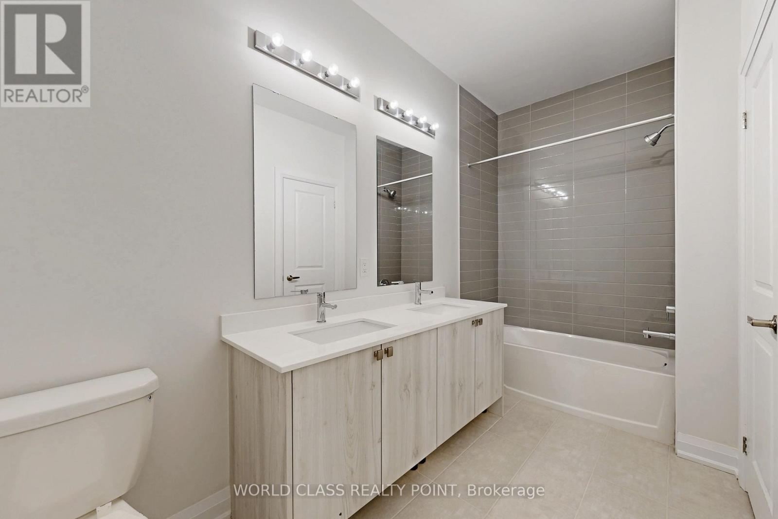 133 Seguin Street, Richmond Hill, Ontario  L4E 1N2 - Photo 19 - N13219556