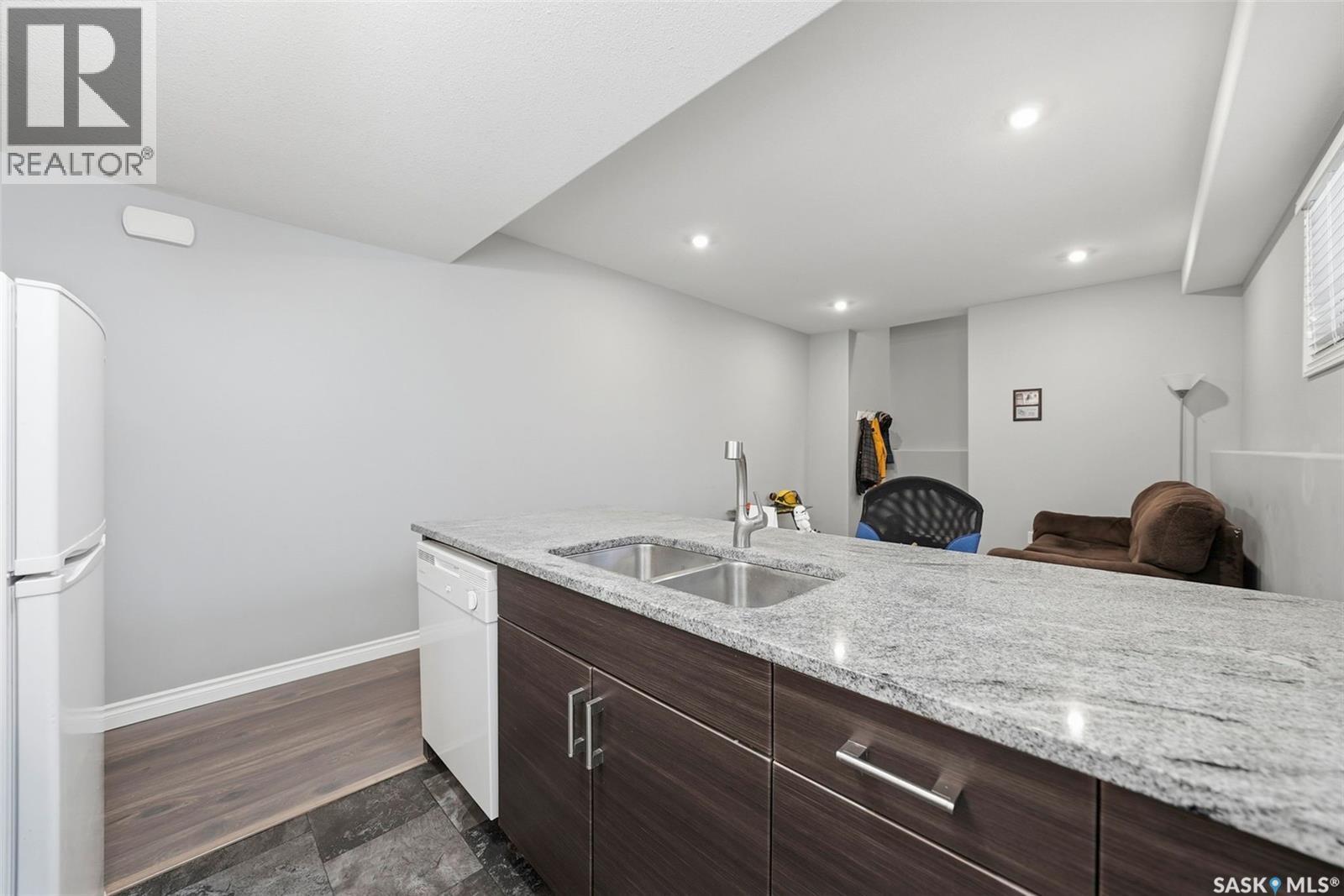 711 Sutter Crescent, Saskatoon, Saskatchewan  S7T 0R4 - Photo 36 - SK037721