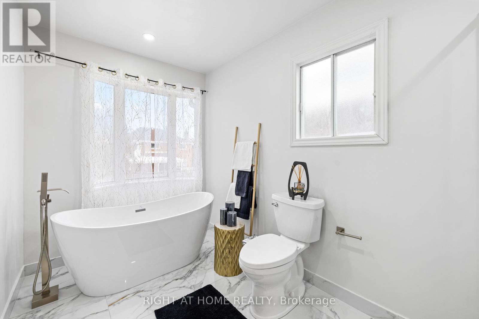 4469 Idlewilde Crescent, Mississauga, Ontario  L5M 4E8 - Photo 21 - W13219554