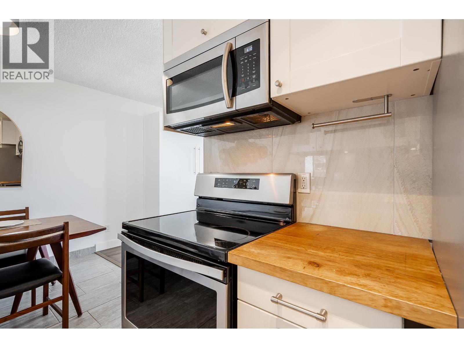 902 4105 Imperial Street, Burnaby, British Columbia  V5J 1A6 - Photo 11 - R3130046