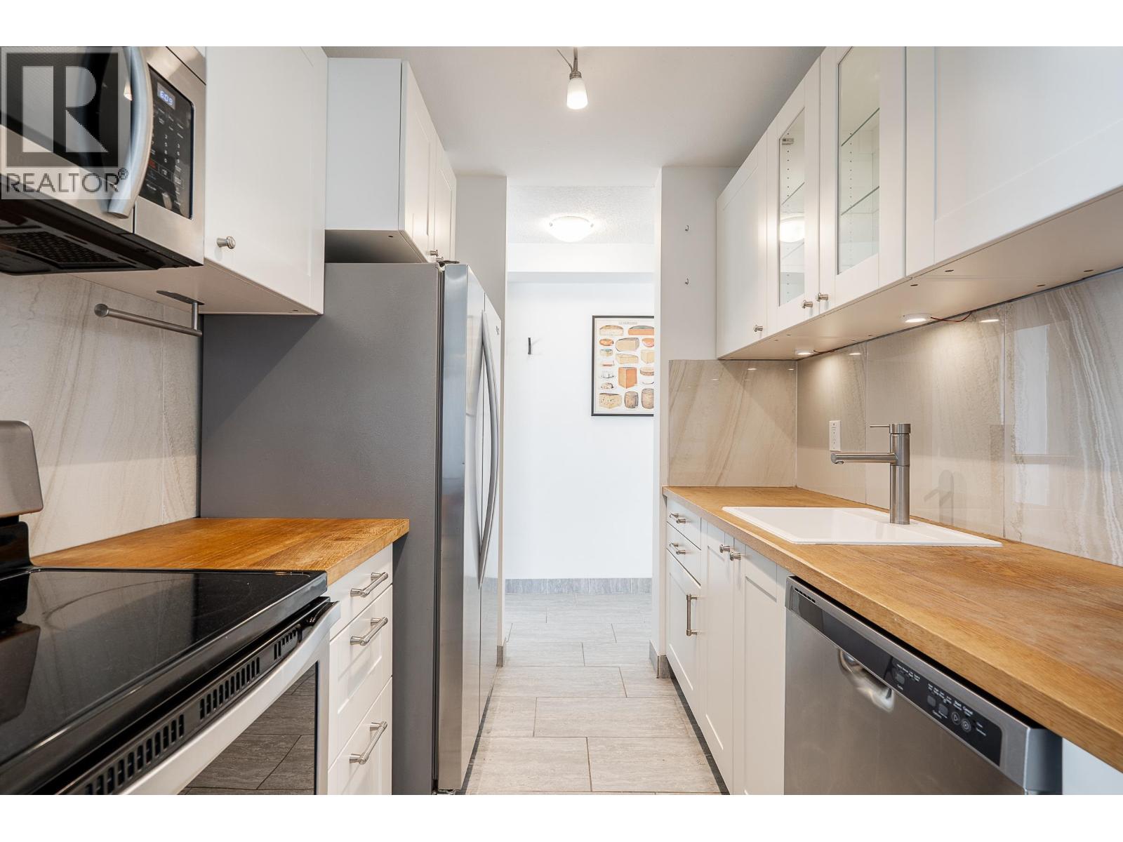 902 4105 Imperial Street, Burnaby, British Columbia  V5J 1A6 - Photo 12 - R3130046