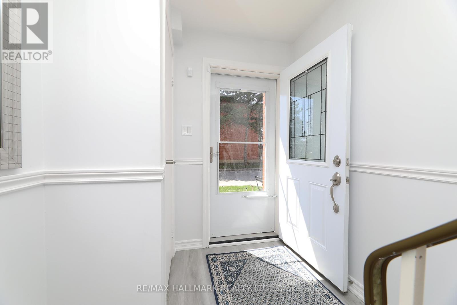 137 - 90 Wingarden Court, Toronto, Ontario  M1B 2K3 - Photo 3 - E13219578