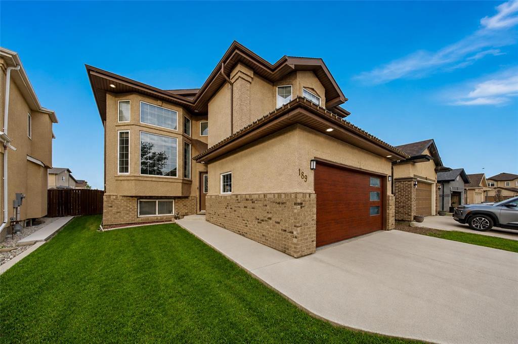 189 Reg Wyatt Way, Winnipeg, Manitoba  R3W 0B7 - Photo 2 - 202612234