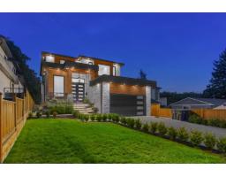 <div class="price">$2,498,000</div> 19171 60b Avenue, Surrey<br><div style="margin-bottom:8px;"><small>Angell</small></div><div class='bed_bath'>8 Bed | 8 Bath</div>
