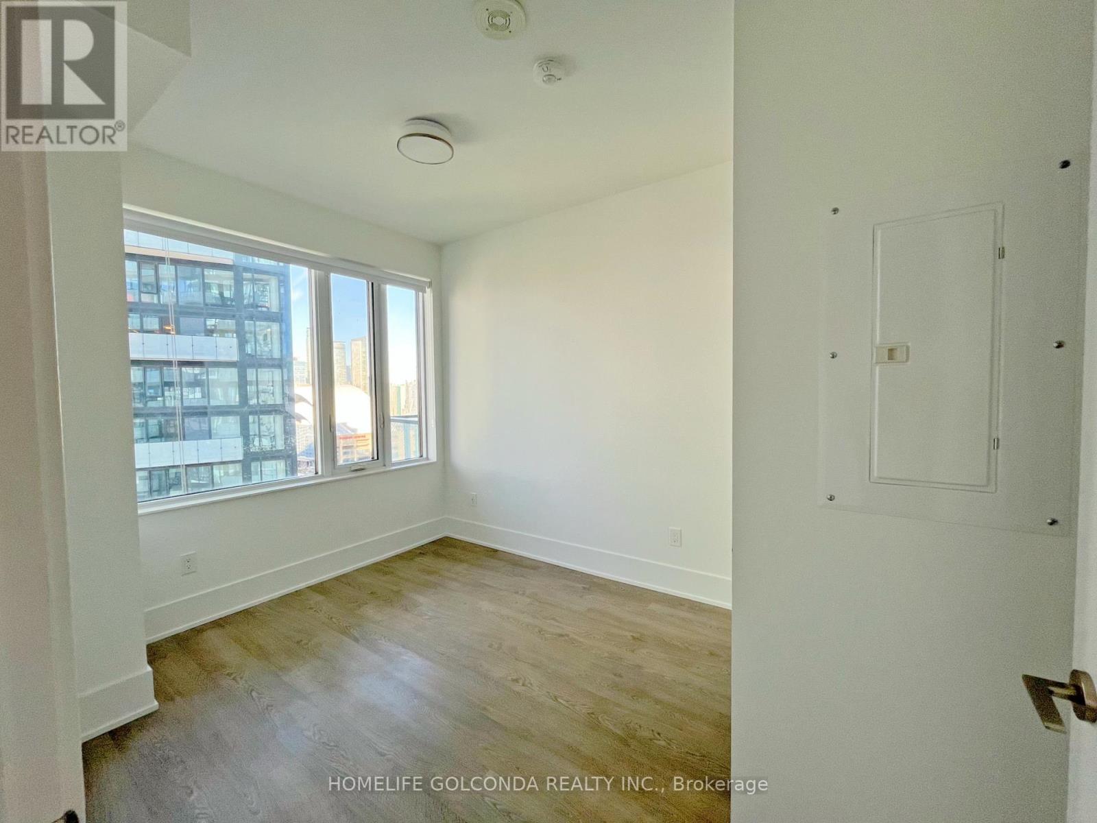 1911 - 470 Front Street W, Toronto, Ontario  M5V 0V6 - Photo 3 - C13076026