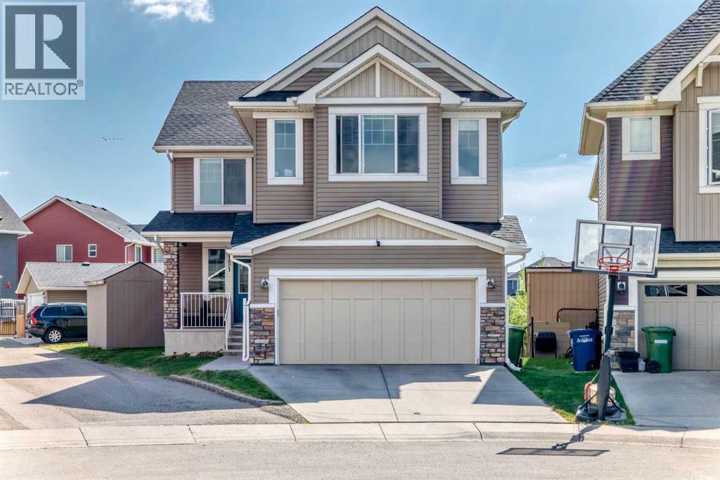 151 Baywater Rise Sw, Airdrie, Alberta  T3H 3V4 - Photo 1 - A2315386