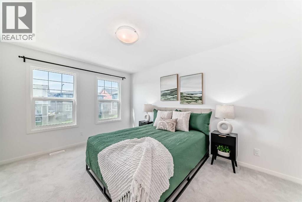 238 Aquila Drive NW, Calgary, Alberta  T3R 1Y6 - Photo 17 - A2315551