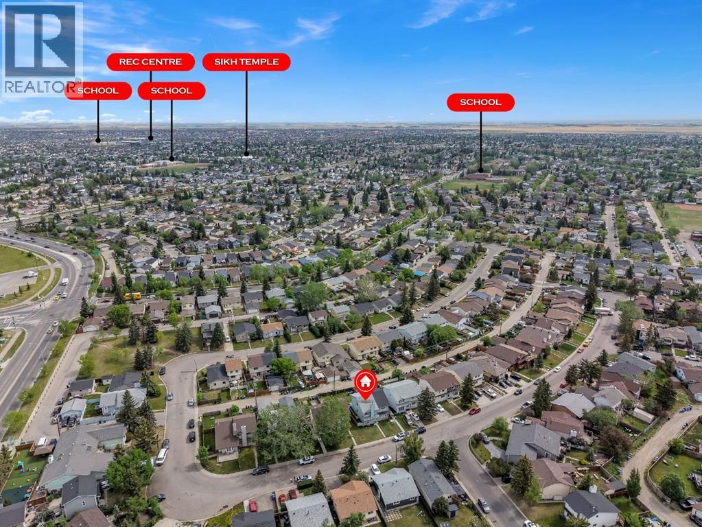 145 Castlebrook Way Ne, Calgary, Alberta  T3J 2A7 - Photo 2 - A2315740