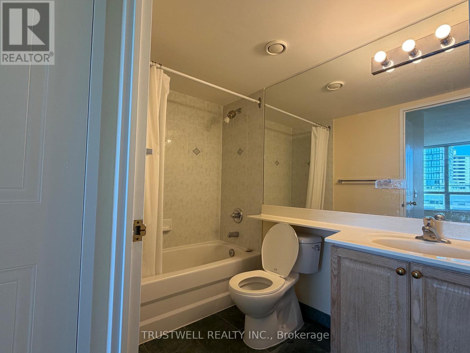 902 - 238 Doris Avenue, Toronto, Ontario  M2N 6W1 - Photo 4 - C13219588