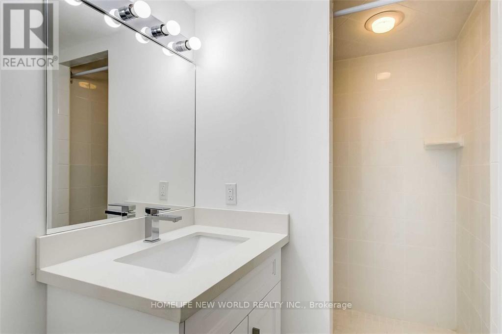 2523 - 633 Bay Street, Toronto, Ontario  M5G 2G4 - Photo 17 - C13219598