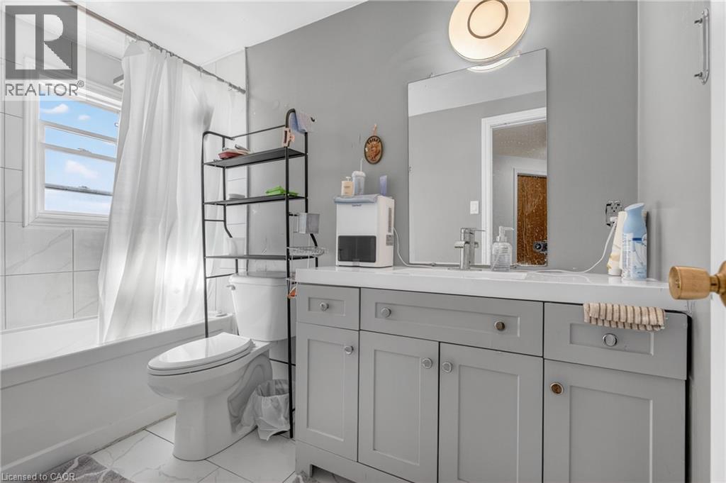 60 Elmsdale Drive Unit# 37, Kitchener, Ontario  N2E 2G4 - Photo 22 - 40835164
