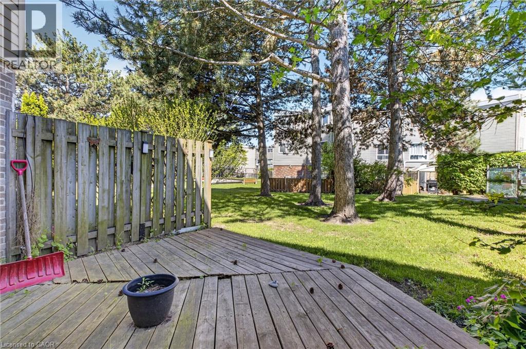 60 Elmsdale Drive Unit# 37, Kitchener, Ontario  N2E 2G4 - Photo 26 - 40835164