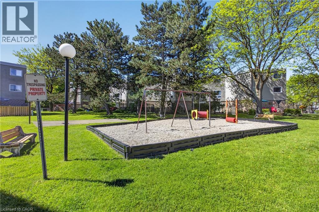 60 Elmsdale Drive Unit# 37, Kitchener, Ontario  N2E 2G4 - Photo 34 - 40835164