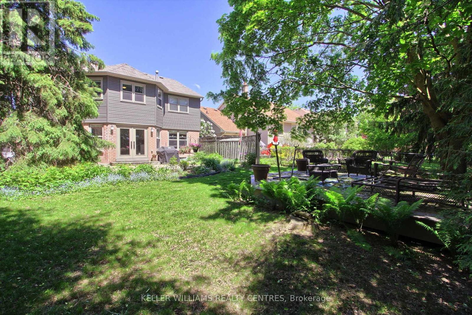204 Crossland Gate, Newmarket, Ontario  L3X 1A8 - Photo 38 - N13219596