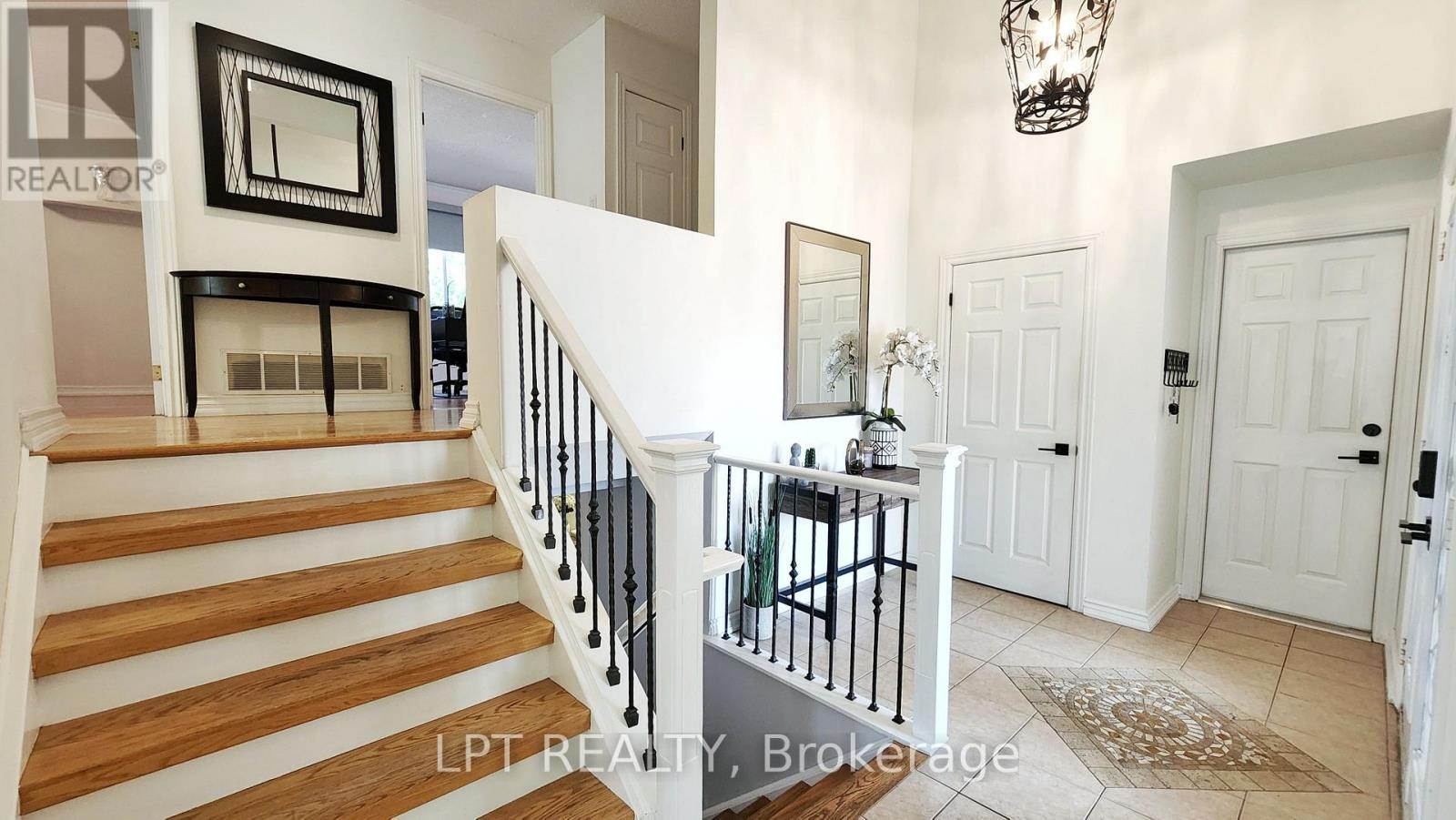 34 Noam Drive, Barrie, Ontario  L4N 4P1 - Photo 4 - S13219592