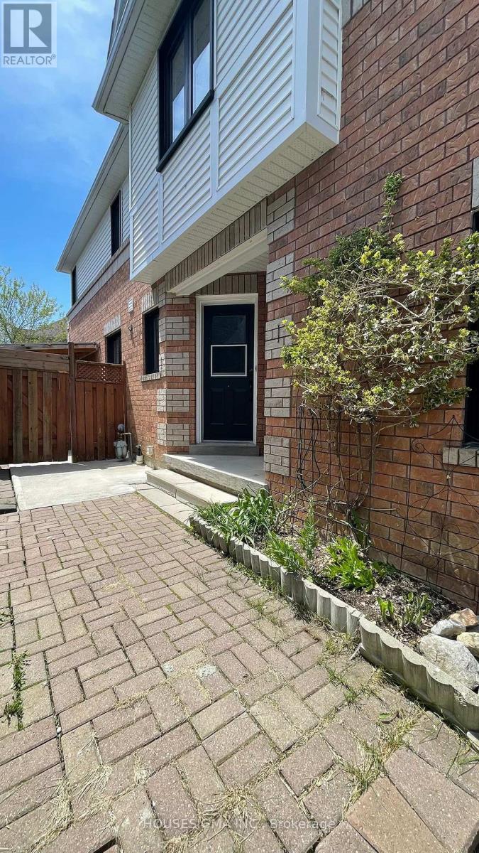 1430 Forest Street, Innisfil, Ontario  L9S 4Y3 - Photo 3 - N12773836