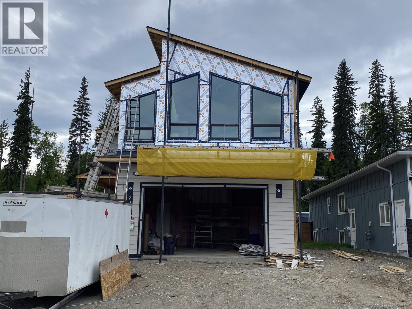 7375 Foxridge Avenue, Prince George, British Columbia  V2N 2X4 - Photo 2 - R3106831