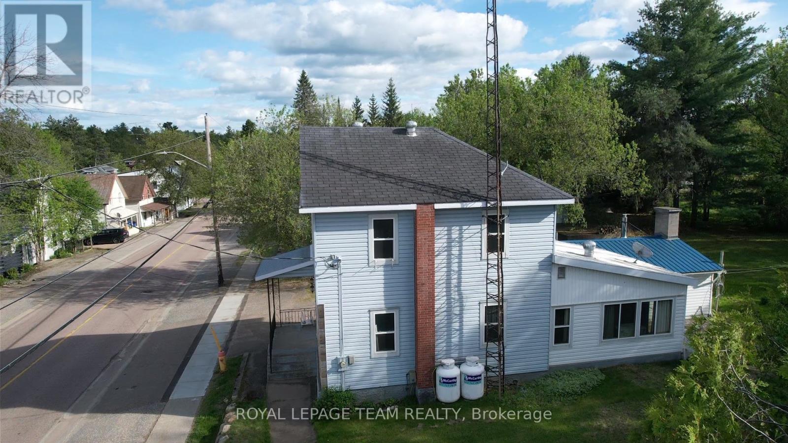 190 Queen Street, Killaloe, Ontario K8A 2A0 - Photo 13 - X12994010