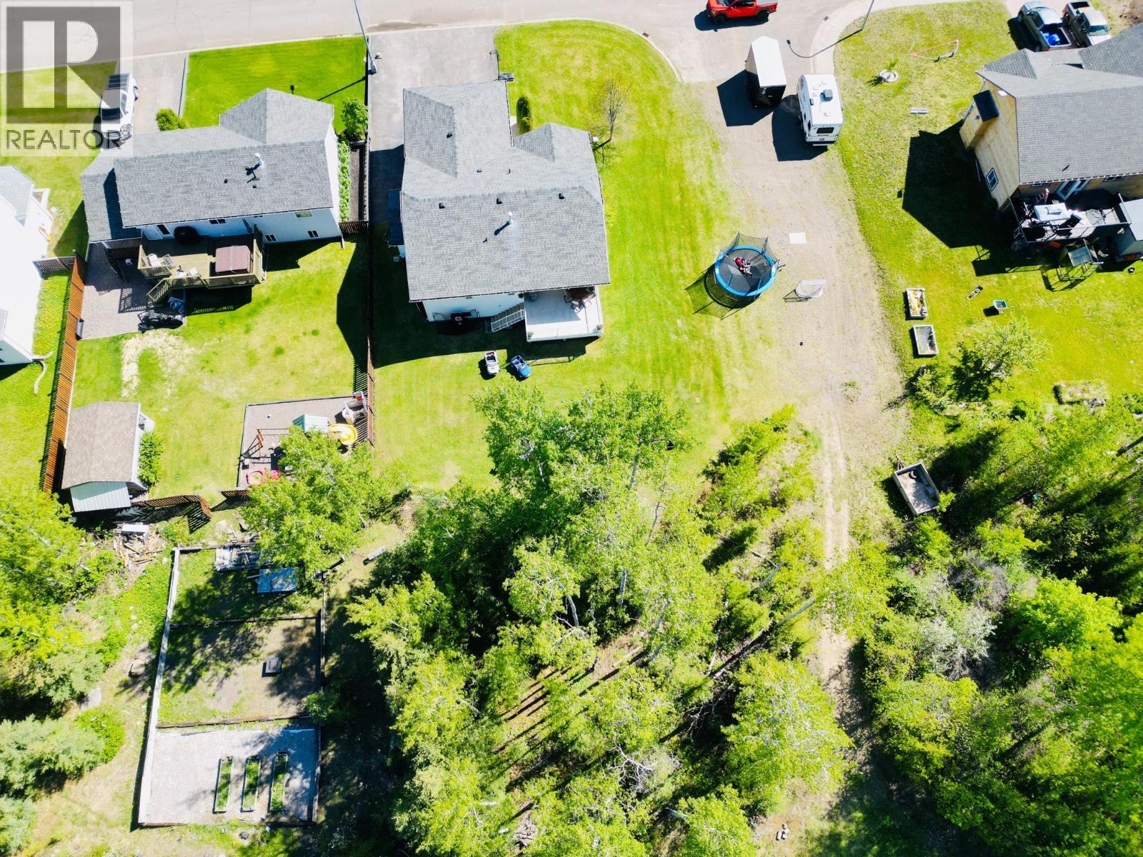 605 9th Avenue, Burns Lake, British Columbia  V0J 1E0 - Photo 9 - R3129681