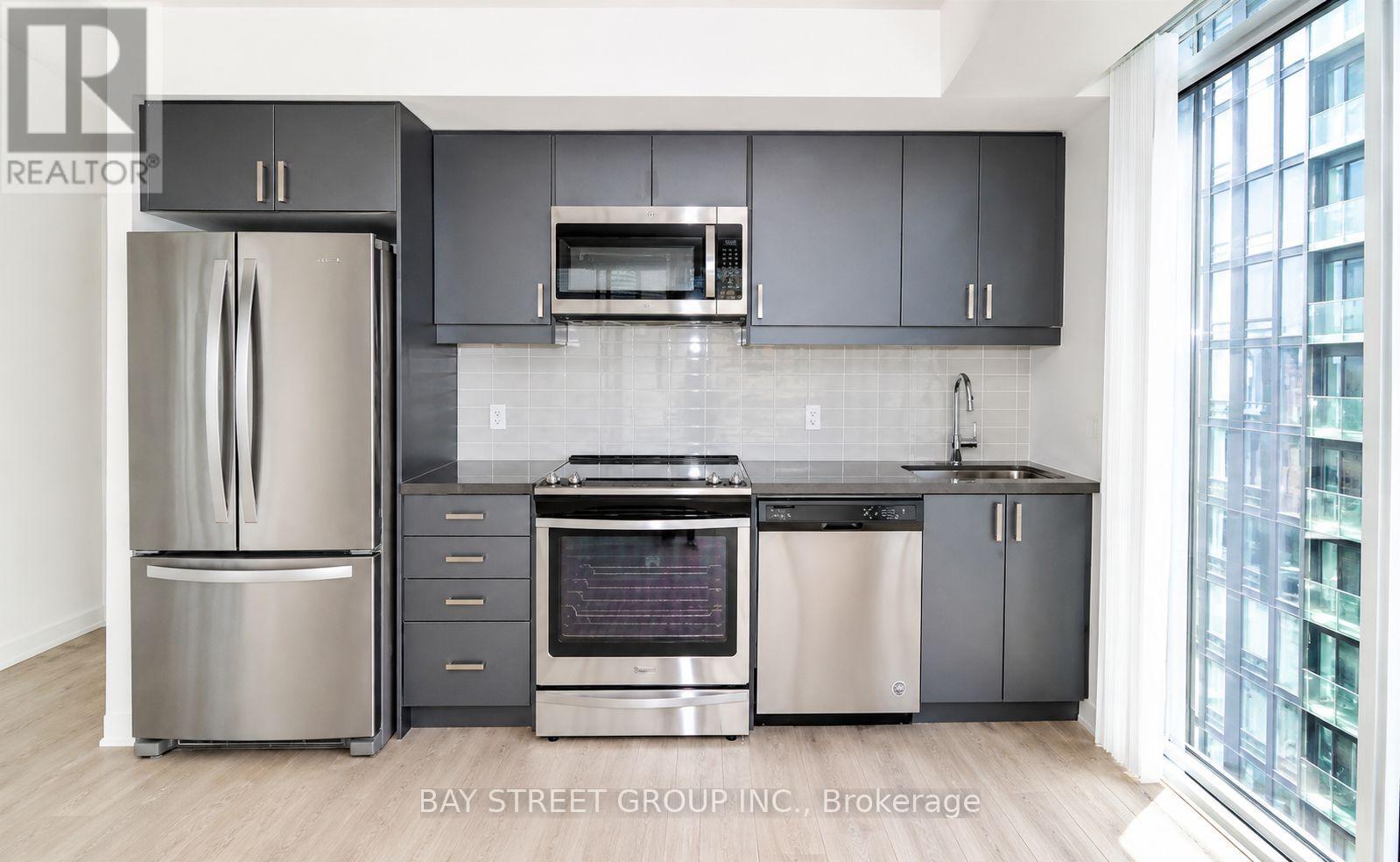 3102 - 50 Wellesley Street E, Toronto, Ontario  M4Y 1G2 - Photo 2 - C13219620