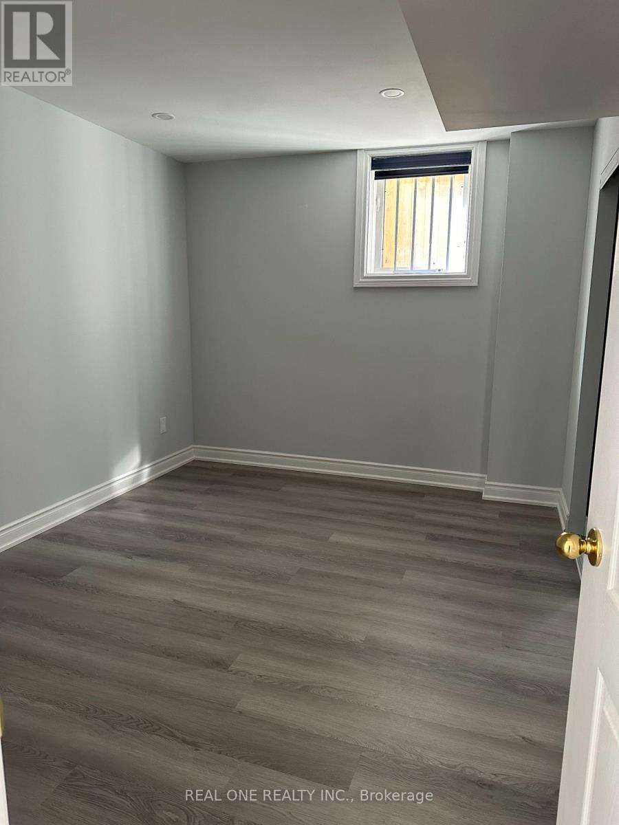 Lower - 177 Norton Avenue, Toronto, Ontario  M2N 4A8 - Photo 11 - C13219628