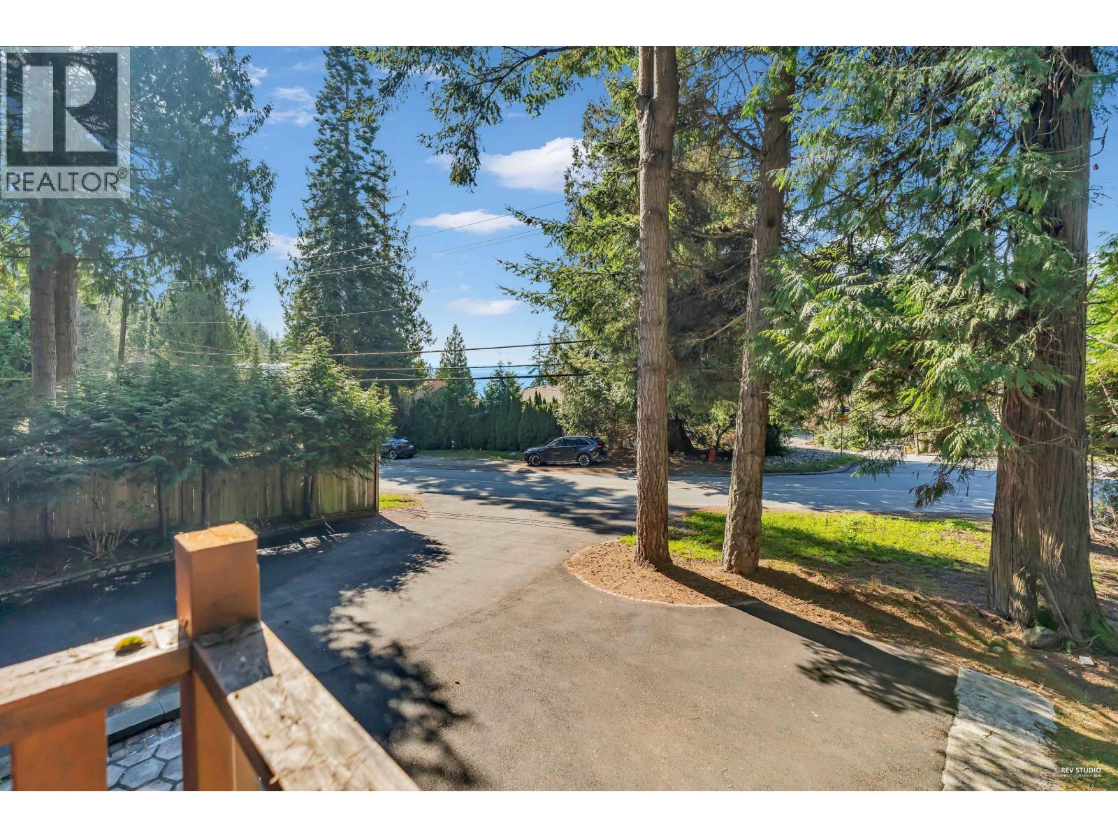 5325 Marine Drive, West Vancouver, British Columbia  V7W 2P5 - Photo 14 - R3102268