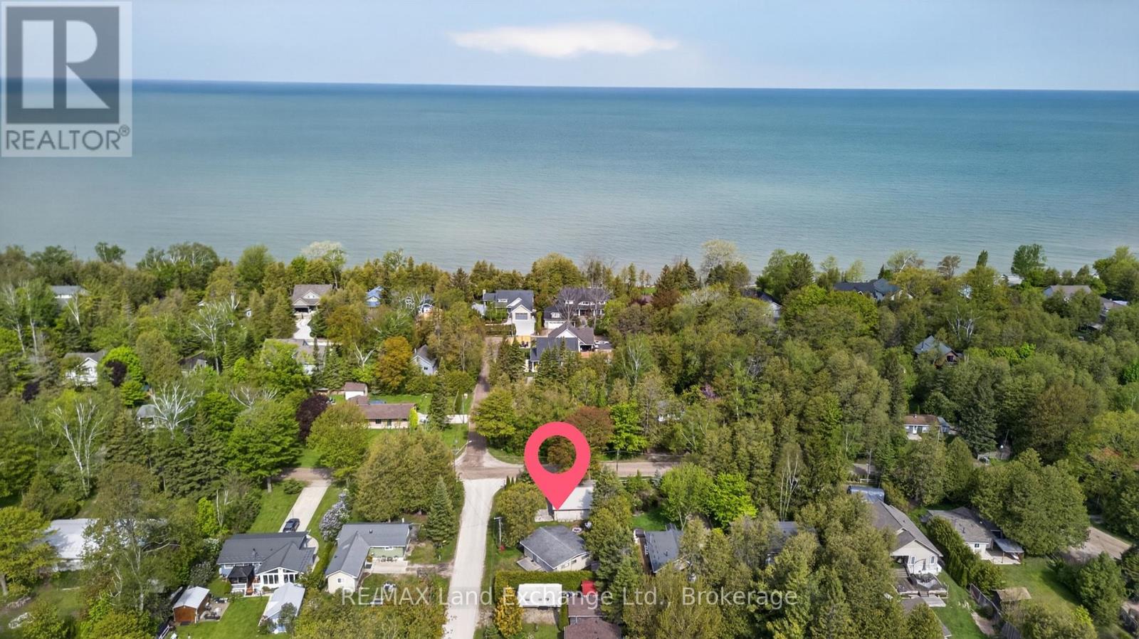 114 Sunrise Avenue, Huron-Kinloss, Ontario  N0G 2R0 - Photo 3 - X13219636