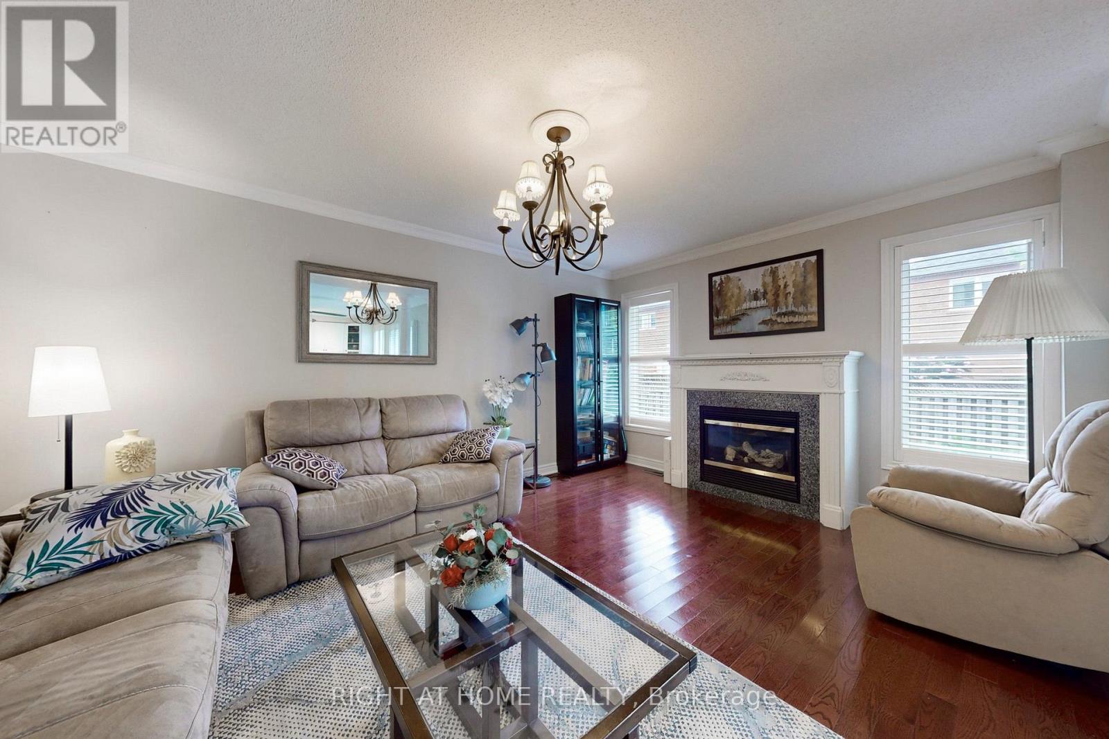 204 Everett Street, Markham, Ontario  L6E 1H2 - Photo 15 - N13219630