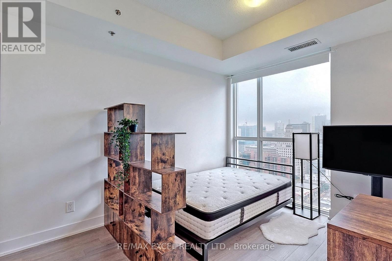 2505 - 318 Richmond Street W, Toronto, Ontario  M5V 1X2 - Photo 6 - C13219644