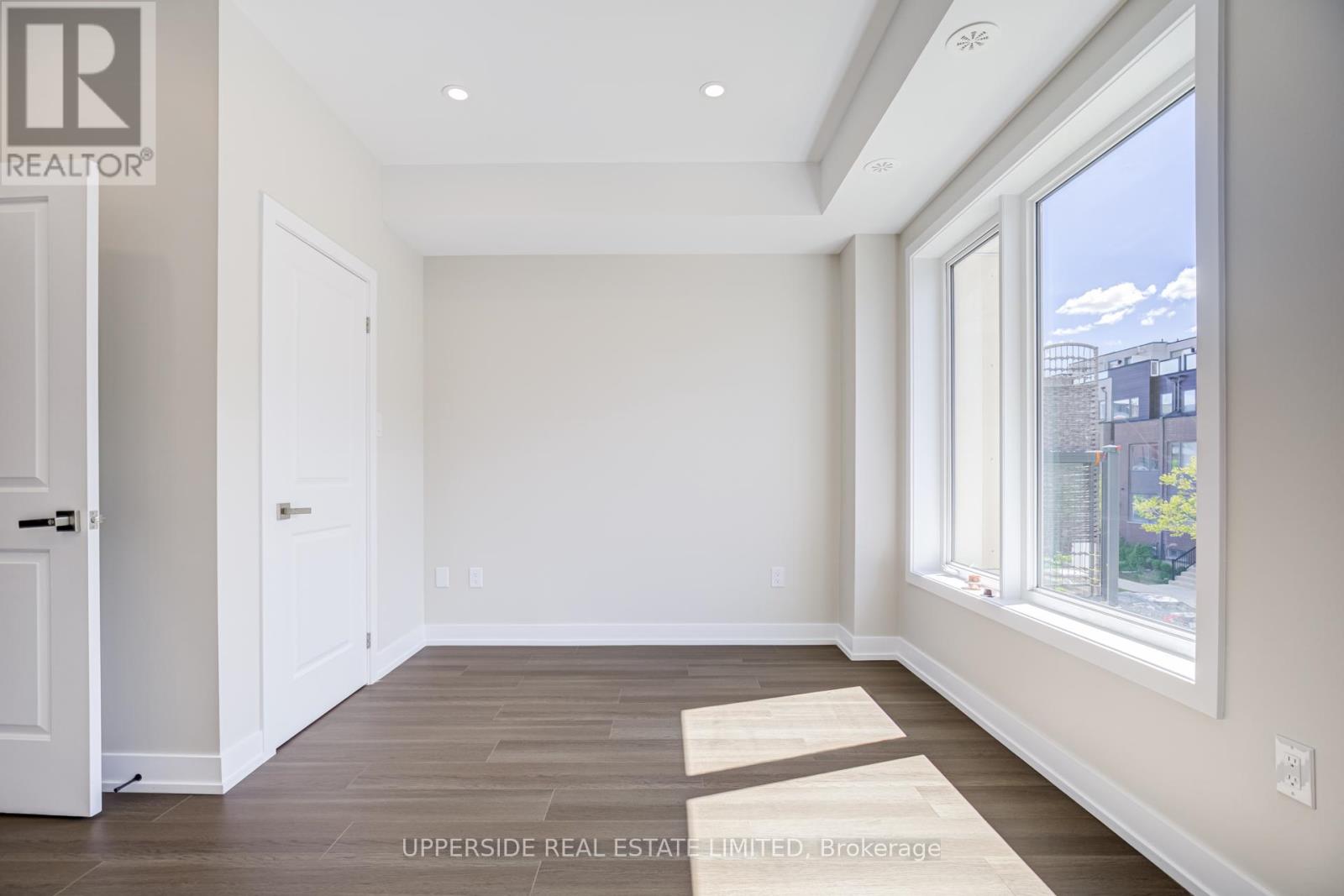 43 Frederick Tisdale Drive, Toronto, Ontario  M3K 2B8 - Photo 22 - W13219652