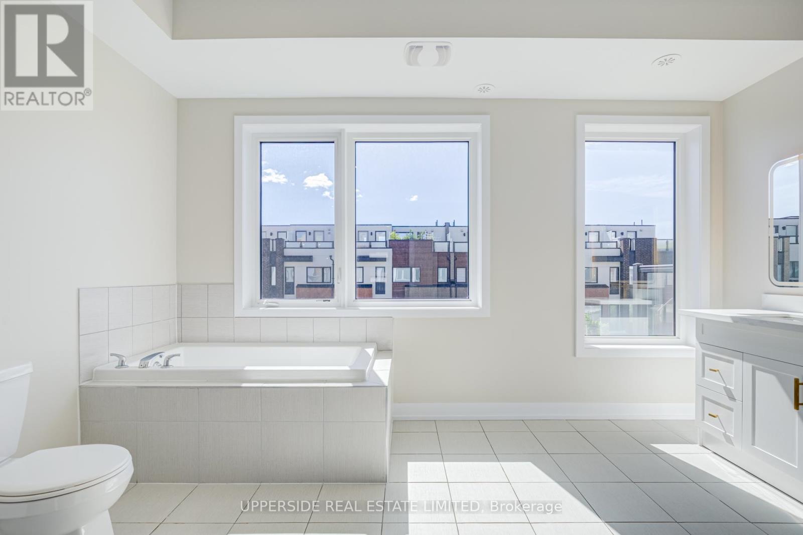 43 Frederick Tisdale Drive, Toronto, Ontario  M3K 2B8 - Photo 29 - W13219652