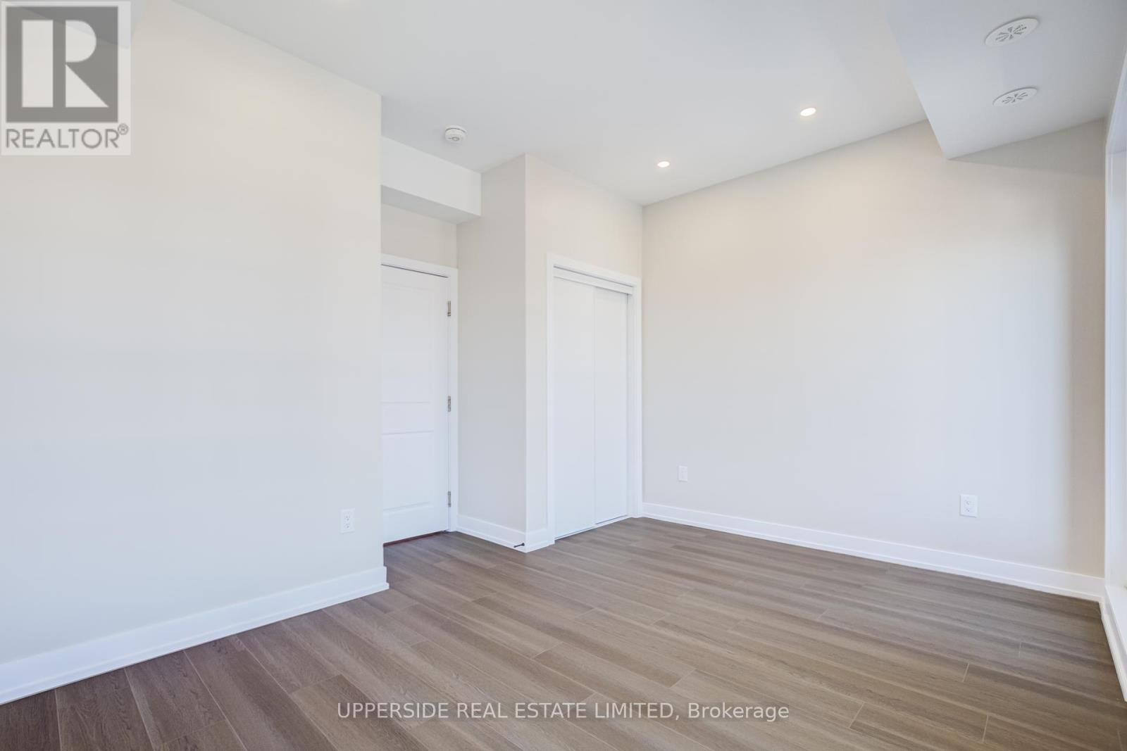 43 Frederick Tisdale Drive, Toronto, Ontario  M3K 2B8 - Photo 33 - W13219652