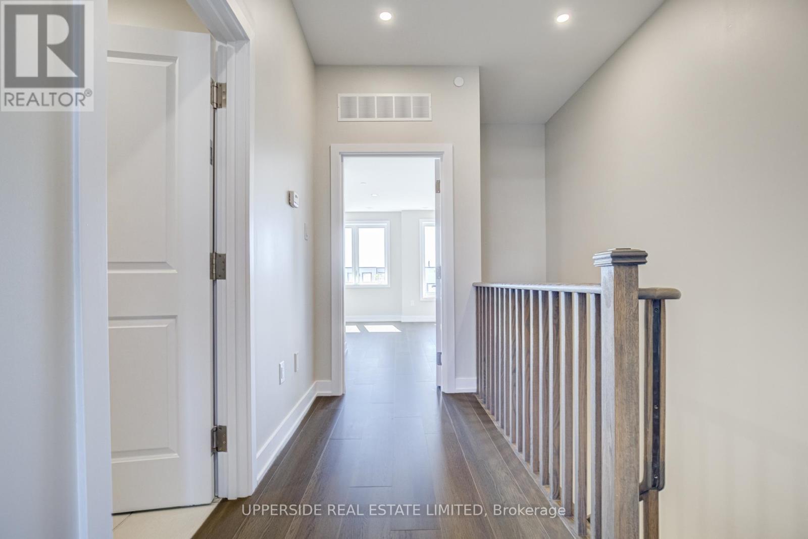 43 Frederick Tisdale Drive, Toronto, Ontario  M3K 2B8 - Photo 36 - W13219652
