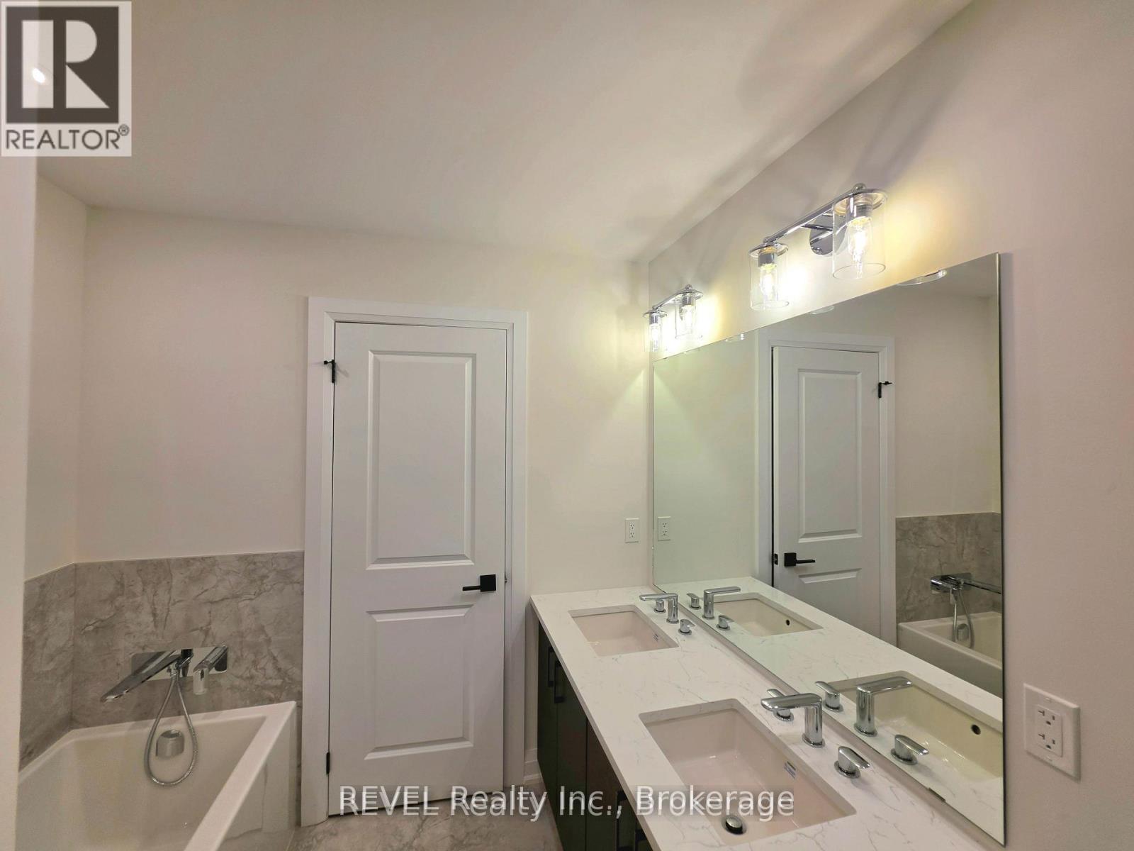 6320 Jewel Common, Niagara Falls, Ontario  L2G 7L5 - Photo 19 - X13219670