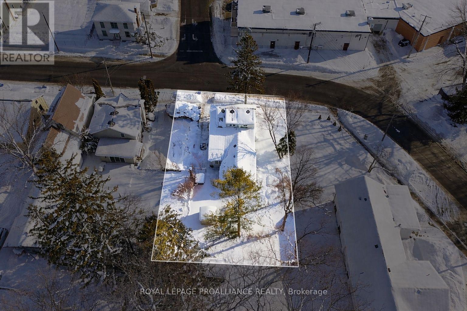 17 King Street, Prince Edward County, Ontario  K0K 2T0 - Photo 37 - X13026442