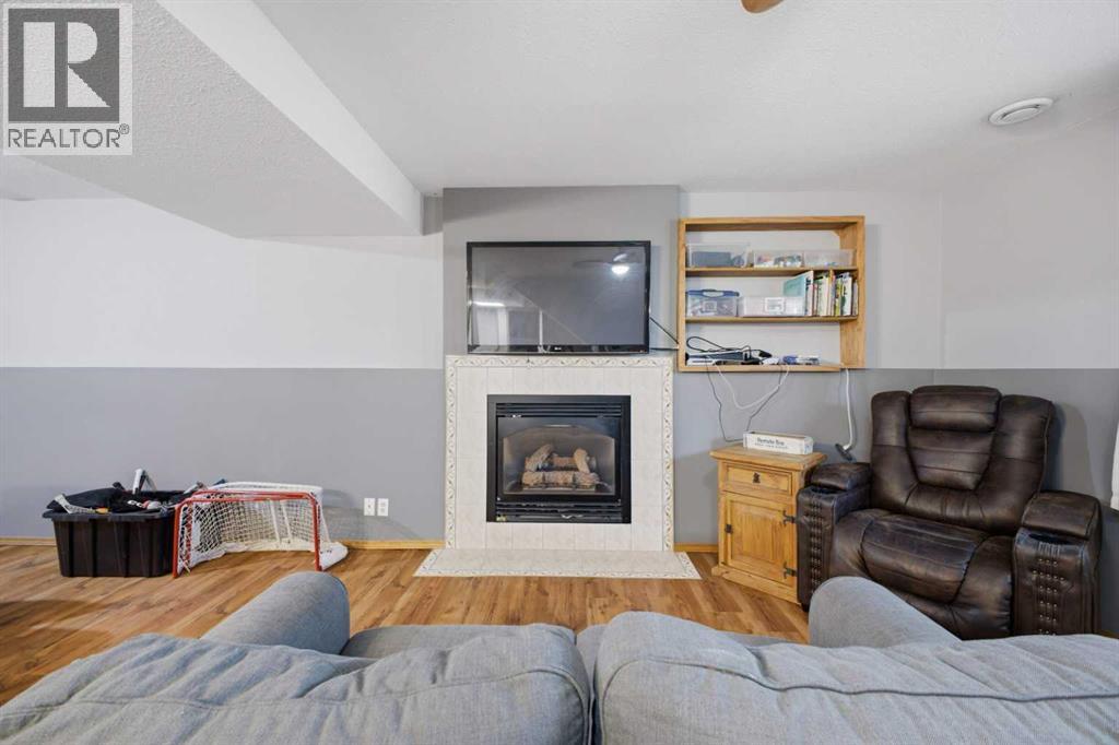 14 Windsor Crescent, Penhold, Alberta  T0M 1R0 - Photo 21 - A2307970