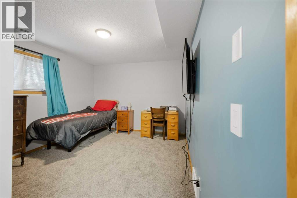 14 Windsor Crescent, Penhold, Alberta  T0M 1R0 - Photo 23 - A2307970