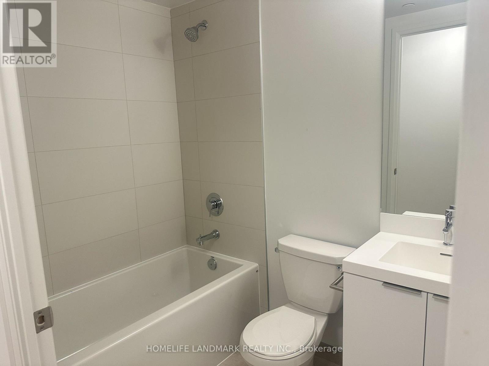 1012 - 8 Widmer Street, Toronto, Ontario  M5V 0W6 - Photo 5 - C13219680