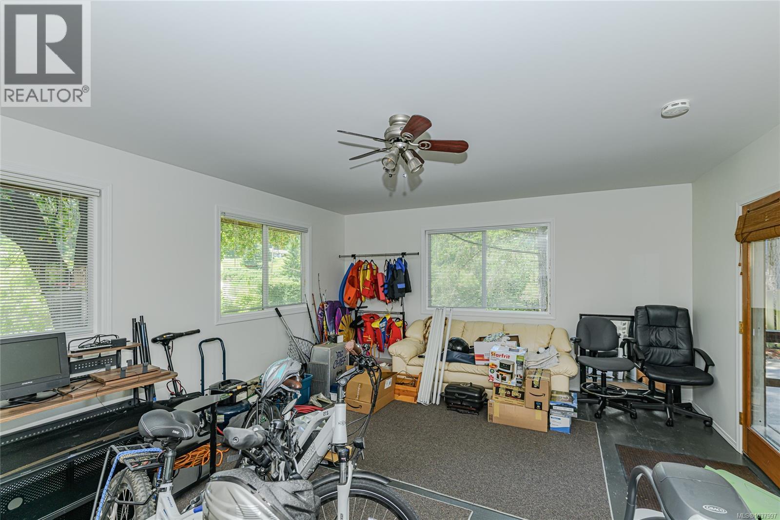 105 Byron Rd, Salt Spring, British Columbia  V8K 1C8 - Photo 36 - 1037997