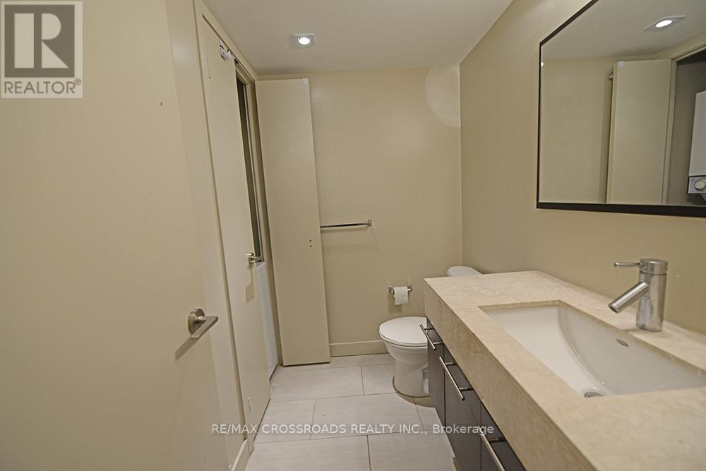 706 - 126 Simcoe Street, Toronto, Ontario  M5H 4E6 - Photo 10 - C13219700