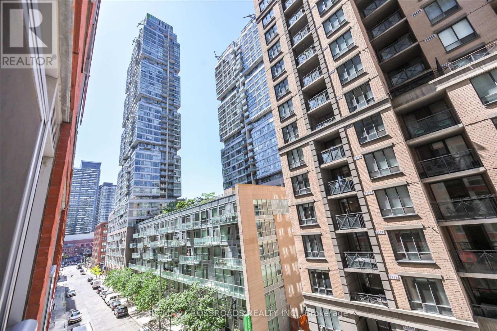 706 - 126 Simcoe Street, Toronto, Ontario  M5H 4E6 - Photo 12 - C13219700