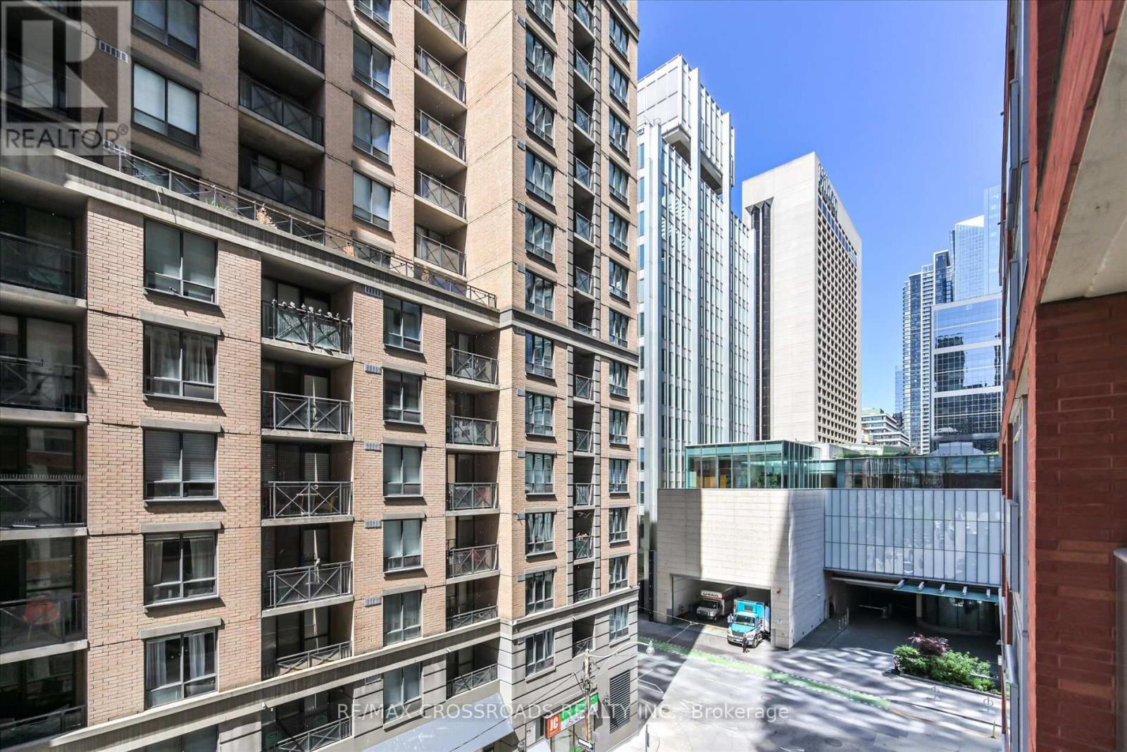 706 - 126 Simcoe Street, Toronto, Ontario  M5H 4E6 - Photo 13 - C13219700