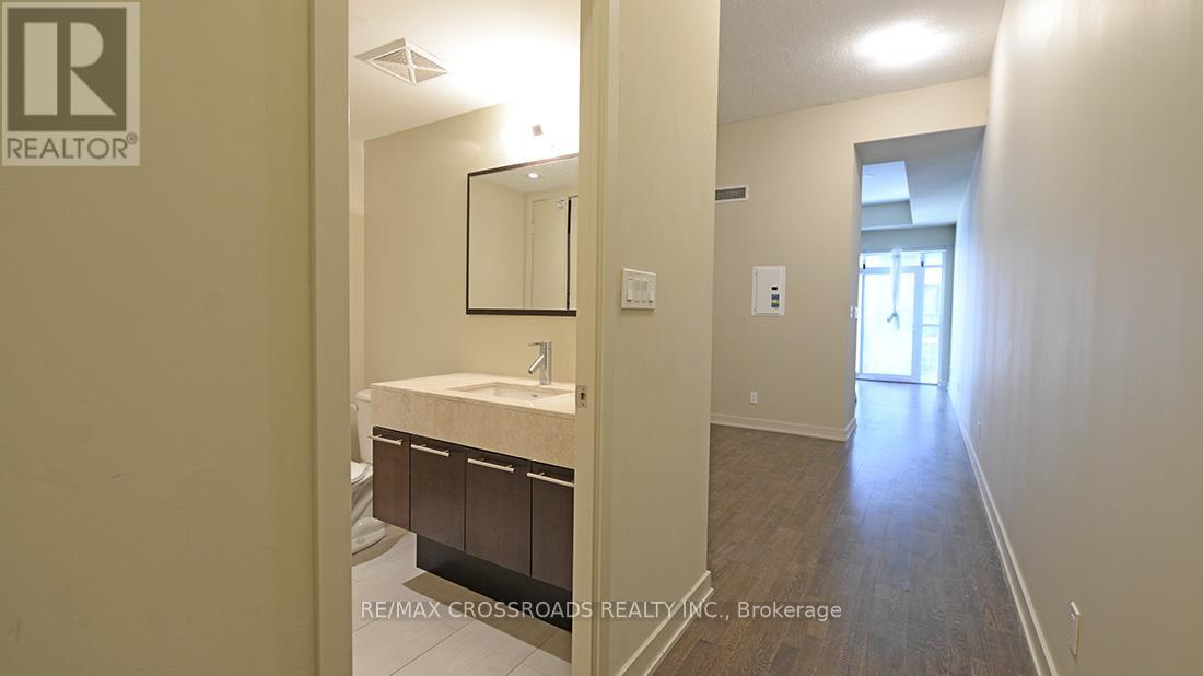 706 - 126 Simcoe Street, Toronto, Ontario  M5H 4E6 - Photo 9 - C13219700