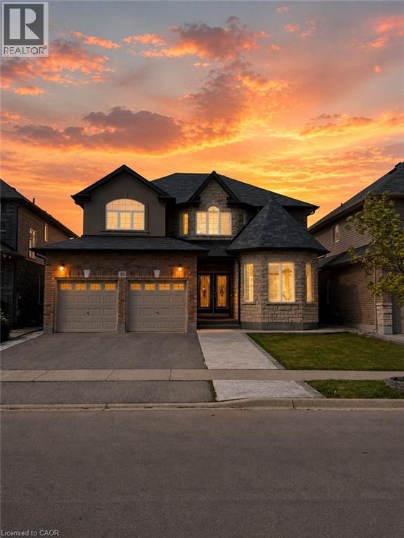 85 SHOWCASE Drive, Hamilton, Ontario