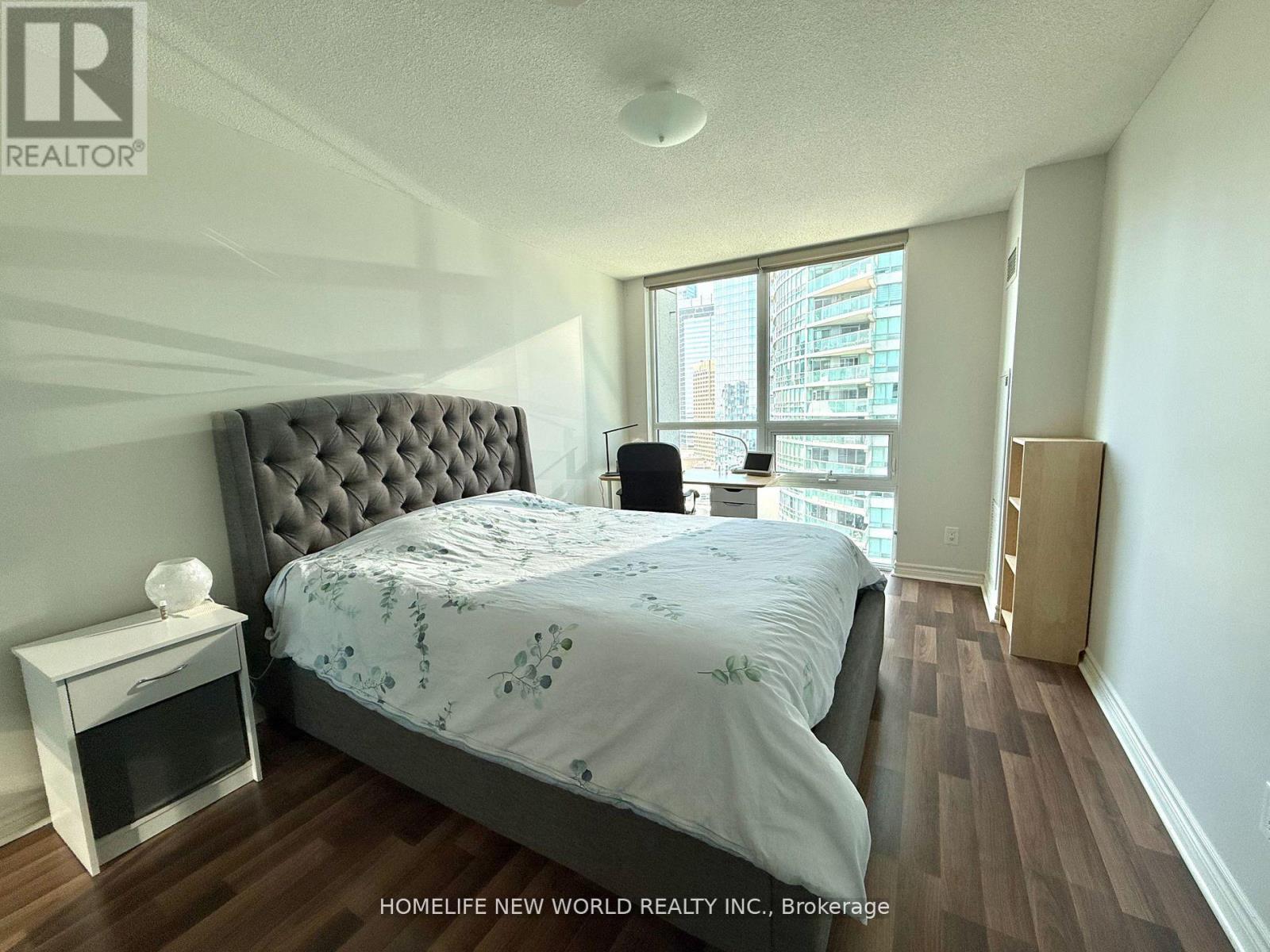 2506 - 19 Grand Trunk Crescent, Toronto, Ontario  M5J 3A3 - Photo 13 - C13219714