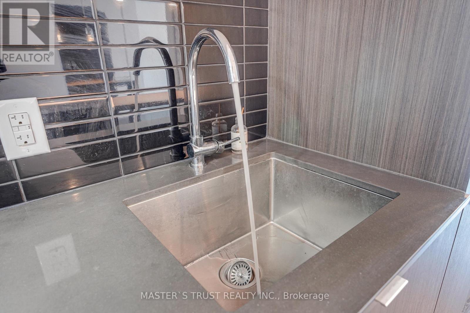 2809 - 88 Harbour Street, Toronto, Ontario  M5J 0C3 - Photo 13 - C13219732